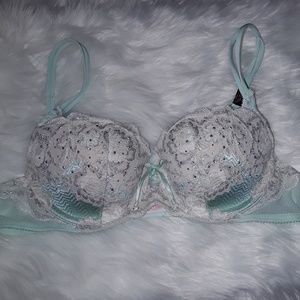 Victoria's secret very sexy balcony sz 34A